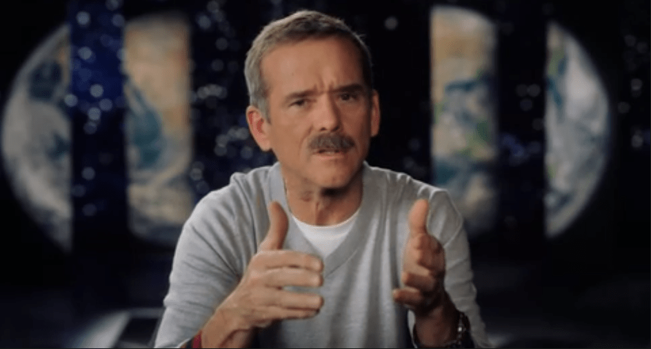 Chris Hadfield Masterclass Review - explanation about space